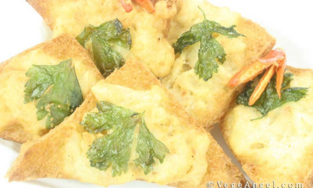 Vegetarian Recipe: Deep-Fried Bread Topped with Crushed Bean Curd