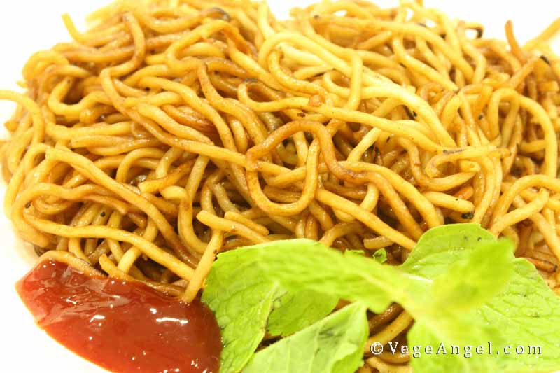 Vegetarian Recipe: Pan-Fried Noodles