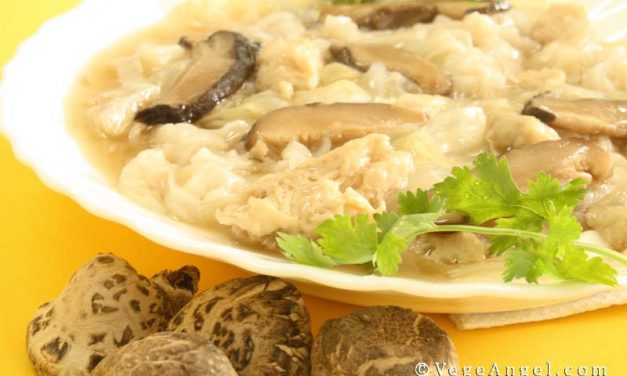 Vegetarian Recipe: Rice Noodles in Vegetable Gravy