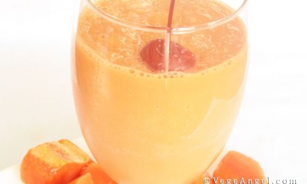 Vegetarian Recipe: Papaya Yogurt Smoothie