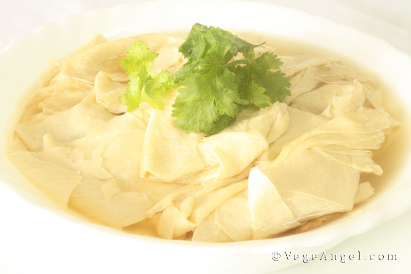 Vegetarian Recipe: Simmered Bean Curd Sheets in Light Soy Sauce