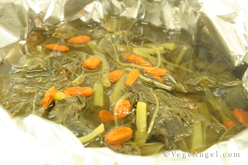 Vegetarian Recipe: Stewed Herbal Amaranth Soup