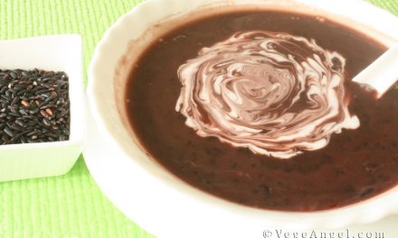 Vegetarian Recipe: Black Sticky Rice Dessert Soup