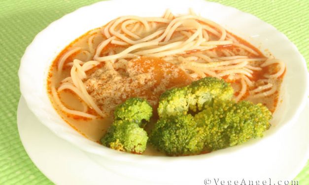 Vegetarian Recipe: Soy Curry Noodle Soup