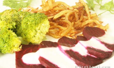 Vegetarian Recipe: Steamed Beetroot Served with Yogurt