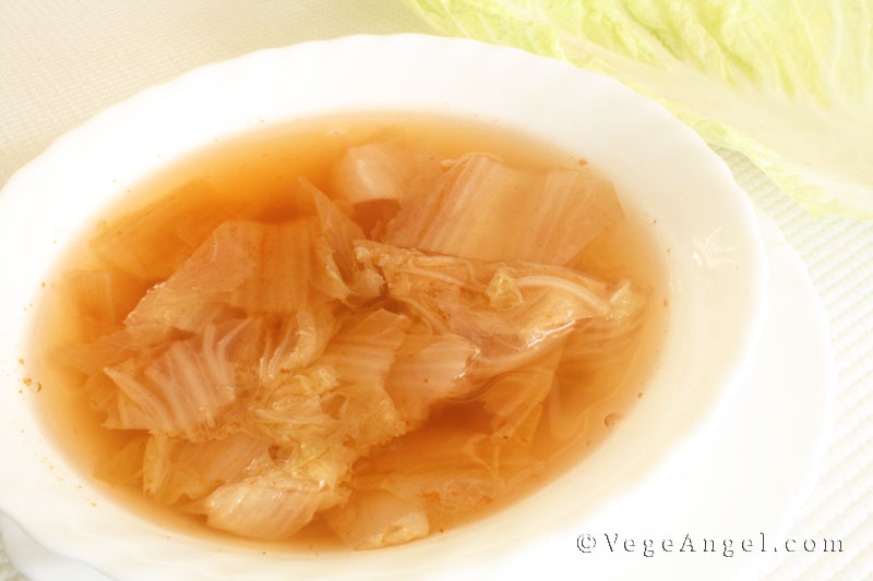 Vegetarian Recipe: Easy Kimchi Soup | Vege Angel
