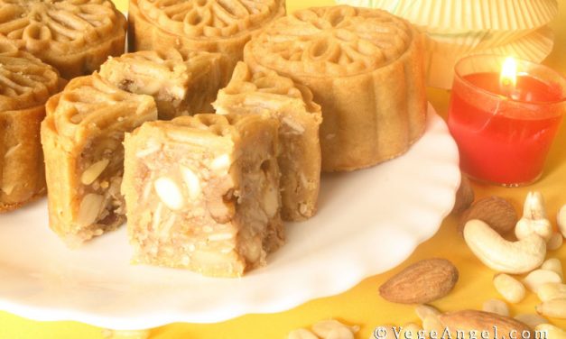 Vegan Recipe: Vegan Five-Nut Mooncake
