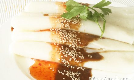 Vegan Recipe: Steamed Rice Rolls with Sweet Sauce