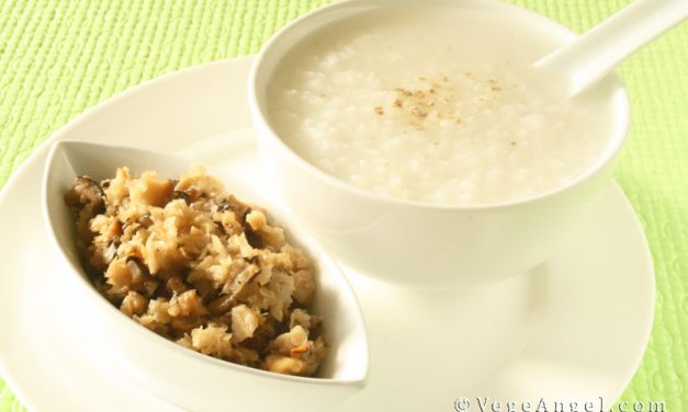 Vegan Recipe: Pure White Congee Served with Diced Turnip