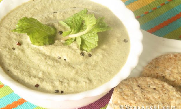 Vegan Recipe: Coconut Mint Chutney