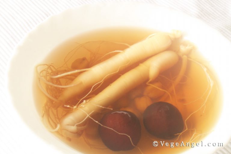 Vegan Recipe Fresh Ginseng, Red Date and Almond Mushroom Soup Vege Angel