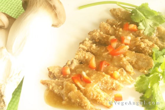 Fried Pleurotus Eryngii Mushrooms with Lemongrass Dressing 酥炸杏鮑菇伴香茅柠檬酱