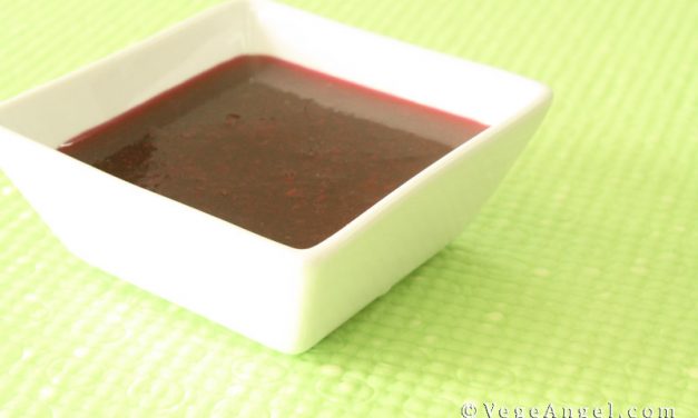 Vegan Recipe: Beetroot and Tomato Dipping Sauce