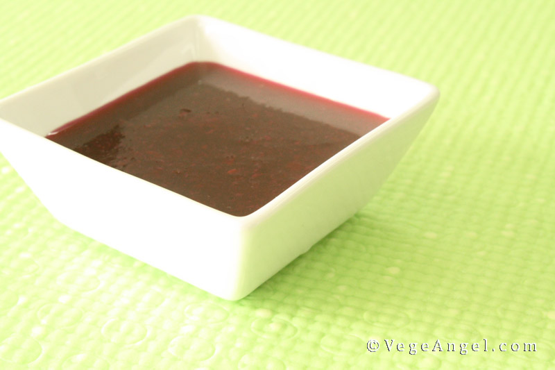 Vegan Recipe: Beetroot and Tomato Dipping Sauce