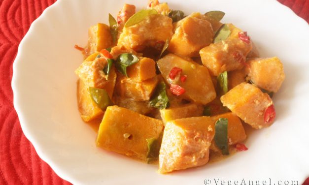 Vegetarian Recipe: Spicy and Milky Pumpkin Chunks