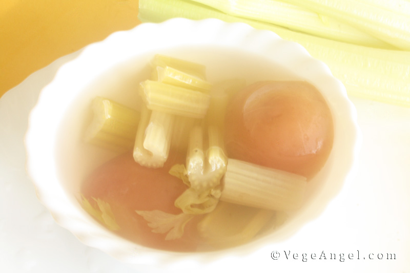 纯素食谱 西芹苹果汤 素食天使