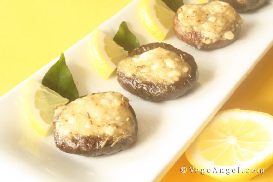 Baked Shiitake Mushrooms with Tofu and Rosemary 烤迷迭香香菇