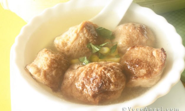 Vegan Recipe: Sweet Corn and Peppercorn Soup with Fried Soy Cubes