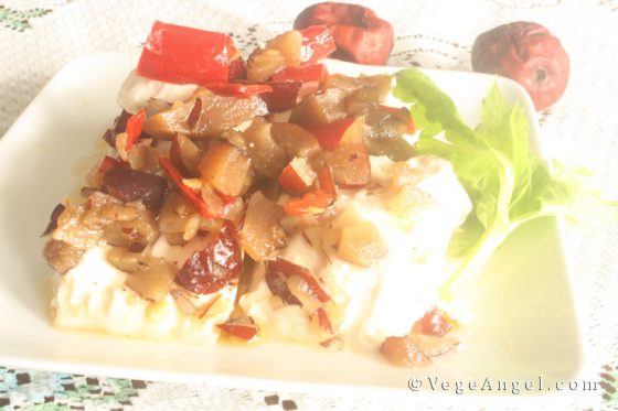 Steamed Silken Tofu with Red Dates 红枣蒸豆腐