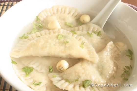 Water-Boiled White Lotus Seed Dumplings 白莲子水饺