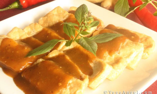 Vegan Recipe: Fried Tofu with Spicy Tamarind Dressing