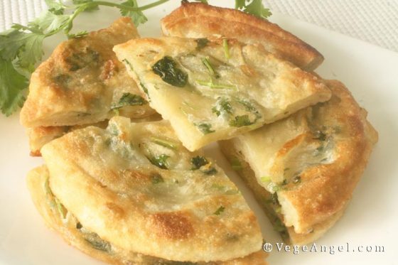 Coriander Flatbread 咸香芫茜饼