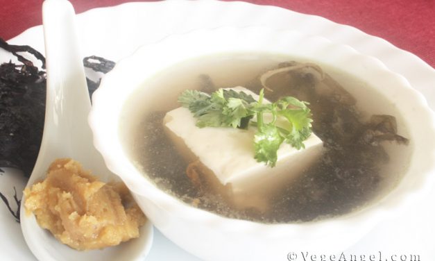 Vegan Recipe: Tofu, Nori and Miso Soup