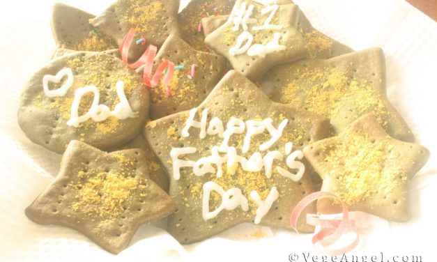 Father’s Day Special: Vegan Recipe for Nutritional Spirulina Biscuits