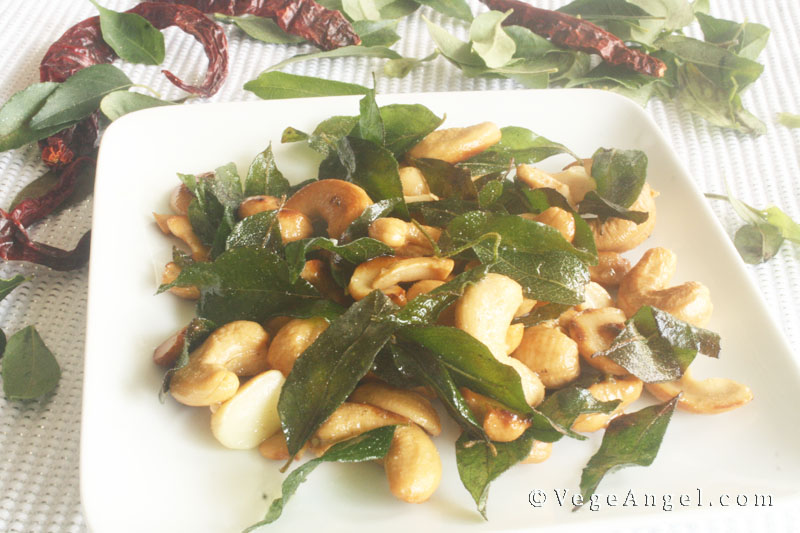 Vegan Recipe: Salted and Curry Leaf Flavored Cashew Appetizer