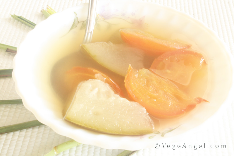 Vegan Recipe: Winter Melon and Tomato Soup