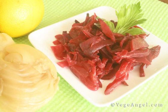 Stir-Fried Beet with Salted Vegetable 香炒红菜头咸菜丝