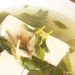 纯素食谱：香芹豆腐有机味噌汤